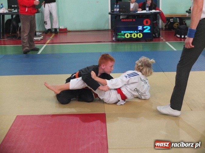 Zdjęcie w galerii na portalu naszraciborz.pl: Dobry start Łamatorów w Mysłowicach  wiadomości z regionu