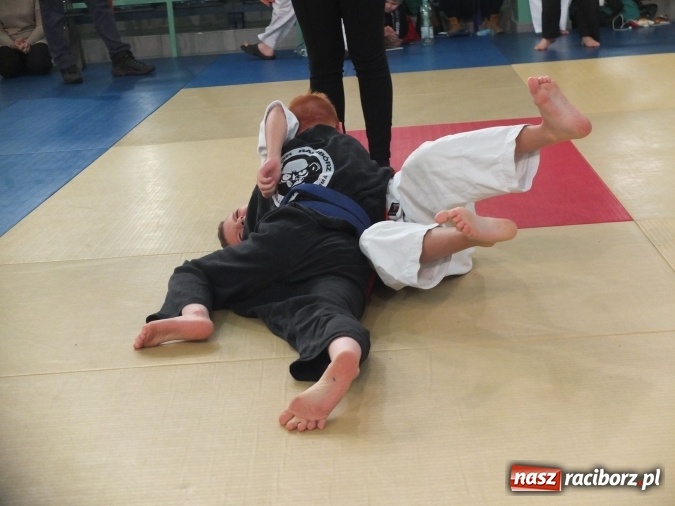 Zdjęcie w galerii na portalu naszraciborz.pl: Dobry start Łamatorów w Mysłowicach  wiadomości z regionu