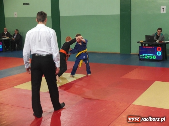 Zdjęcie w galerii na portalu naszraciborz.pl: Dobry start Łamatorów w Mysłowicach  wiadomości z regionu