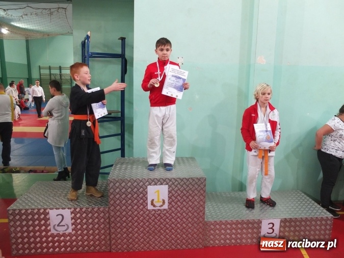 Zdjęcie w galerii na portalu naszraciborz.pl: Dobry start Łamatorów w Mysłowicach  wiadomości z regionu