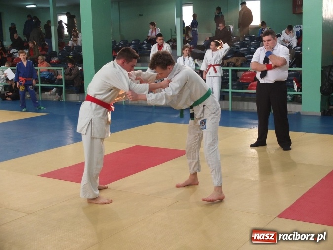 Zdjęcie w galerii na portalu naszraciborz.pl: Dobry start Łamatorów w Mysłowicach  wiadomości z regionu