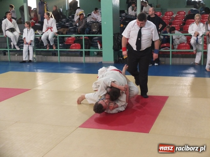 Zdjęcie w galerii na portalu naszraciborz.pl: Dobry start Łamatorów w Mysłowicach  wiadomości z regionu