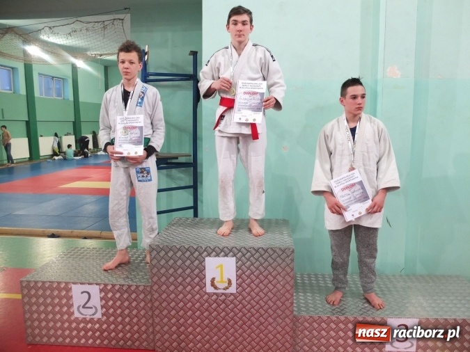 Zdjęcie w galerii na portalu naszraciborz.pl: Dobry start Łamatorów w Mysłowicach  wiadomości z regionu