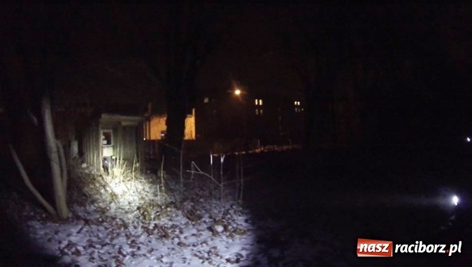 Zdjęcie w galerii na portalu naszraciborz.pl: Jednostka Strzelecka 3054 Racibórz przeszukiwała opuszczone budynki - uratowano jedną osobę wiadomości z regionu