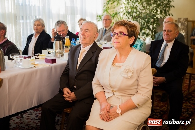 Zdjęcie w galerii na portalu naszraciborz.pl: Razem od pięćdziesięciu lat - sześć par z gminy Krzanowice świętowało dziś złote gody wiadomości z regionu