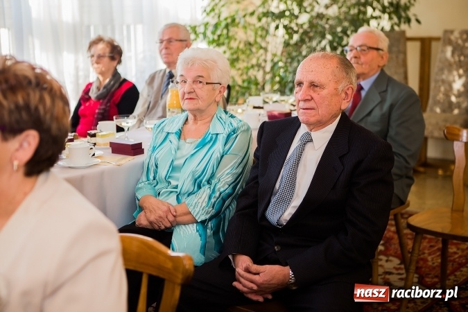 Zdjęcie w galerii na portalu naszraciborz.pl: Razem od pięćdziesięciu lat - sześć par z gminy Krzanowice świętowało dziś złote gody wiadomości z regionu