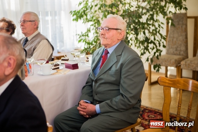 Zdjęcie w galerii na portalu naszraciborz.pl: Razem od pięćdziesięciu lat - sześć par z gminy Krzanowice świętowało dziś złote gody wiadomości z regionu