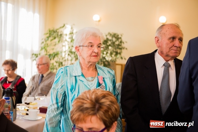 Zdjęcie w galerii na portalu naszraciborz.pl: Razem od pięćdziesięciu lat - sześć par z gminy Krzanowice świętowało dziś złote gody wiadomości z regionu