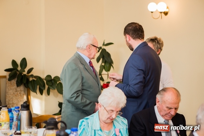 Zdjęcie w galerii na portalu naszraciborz.pl: Razem od pięćdziesięciu lat - sześć par z gminy Krzanowice świętowało dziś złote gody wiadomości z regionu