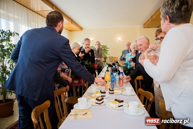 Zdjęcie w galerii na portalu naszraciborz.pl: Razem od pięćdziesięciu lat - sześć par z gminy Krzanowice świętowało dziś złote gody wiadomości z regionu