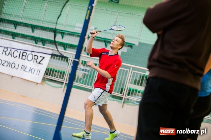Zdjęcie w galerii na portalu naszraciborz.pl: Finał miejski w badmintonie chłopców szkół ponadgimnazjalnych wiadomości z regionu
