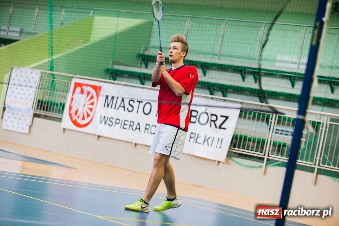 Zdjęcie w galerii na portalu naszraciborz.pl: Finał miejski w badmintonie chłopców szkół ponadgimnazjalnych wiadomości z regionu