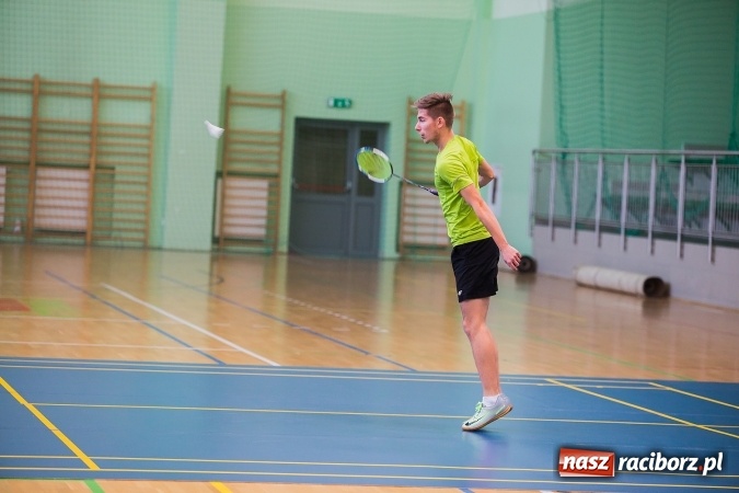 Zdjęcie w galerii na portalu naszraciborz.pl: Finał miejski w badmintonie chłopców szkół ponadgimnazjalnych wiadomości z regionu