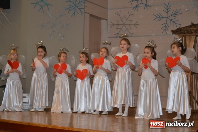 Zdjęcie w galerii na portalu naszraciborz.pl: Przegląd Przedstawień Bożonarodzeniowych w Tworkowie  wiadomości z regionu