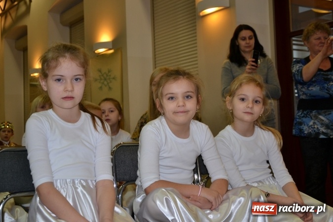Zdjęcie w galerii na portalu naszraciborz.pl: Przegląd Przedstawień Bożonarodzeniowych w Tworkowie  wiadomości z regionu