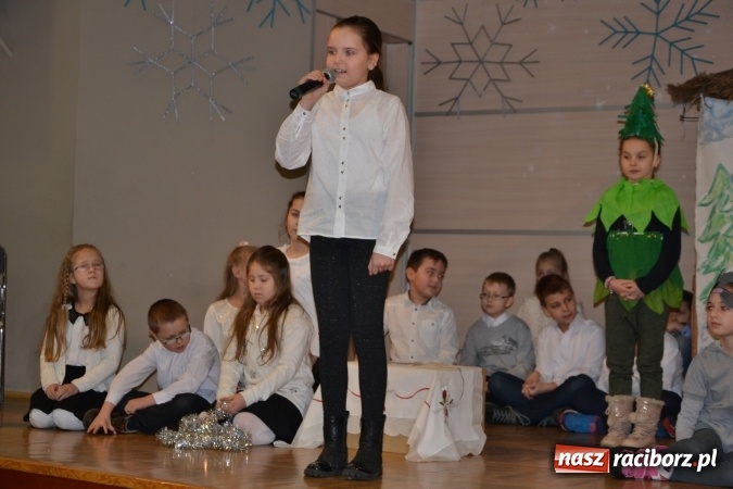 Zdjęcie w galerii na portalu naszraciborz.pl: Przegląd Przedstawień Bożonarodzeniowych w Tworkowie  wiadomości z regionu