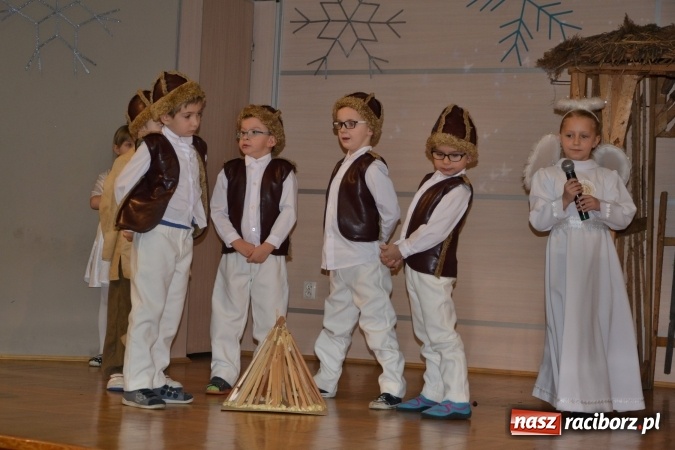 Zdjęcie w galerii na portalu naszraciborz.pl: Przegląd Przedstawień Bożonarodzeniowych w Tworkowie  wiadomości z regionu