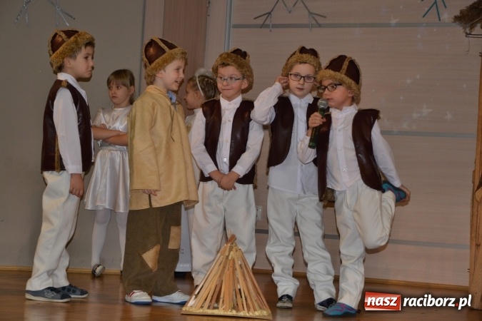 Zdjęcie w galerii na portalu naszraciborz.pl: Przegląd Przedstawień Bożonarodzeniowych w Tworkowie  wiadomości z regionu