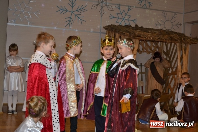 Zdjęcie w galerii na portalu naszraciborz.pl: Przegląd Przedstawień Bożonarodzeniowych w Tworkowie  wiadomości z regionu