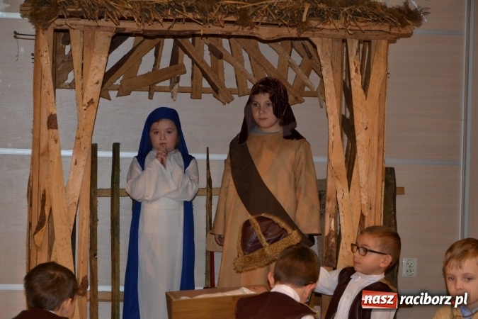 Zdjęcie w galerii na portalu naszraciborz.pl: Przegląd Przedstawień Bożonarodzeniowych w Tworkowie  wiadomości z regionu