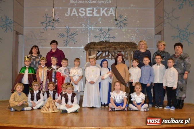 Zdjęcie w galerii na portalu naszraciborz.pl: Przegląd Przedstawień Bożonarodzeniowych w Tworkowie  wiadomości z regionu