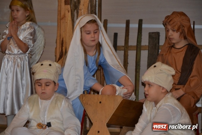Zdjęcie w galerii na portalu naszraciborz.pl: Przegląd Przedstawień Bożonarodzeniowych w Tworkowie  wiadomości z regionu