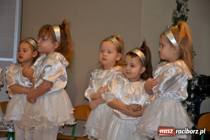 Zdjęcie w galerii na portalu naszraciborz.pl: Przegląd Przedstawień Bożonarodzeniowych w Tworkowie  wiadomości z regionu