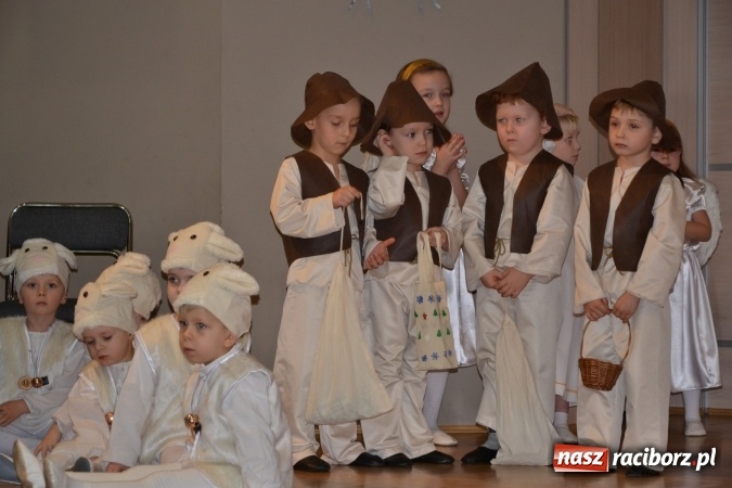 Zdjęcie w galerii na portalu naszraciborz.pl: Przegląd Przedstawień Bożonarodzeniowych w Tworkowie  wiadomości z regionu