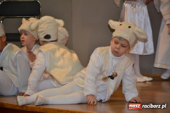 Zdjęcie w galerii na portalu naszraciborz.pl: Przegląd Przedstawień Bożonarodzeniowych w Tworkowie  wiadomości z regionu