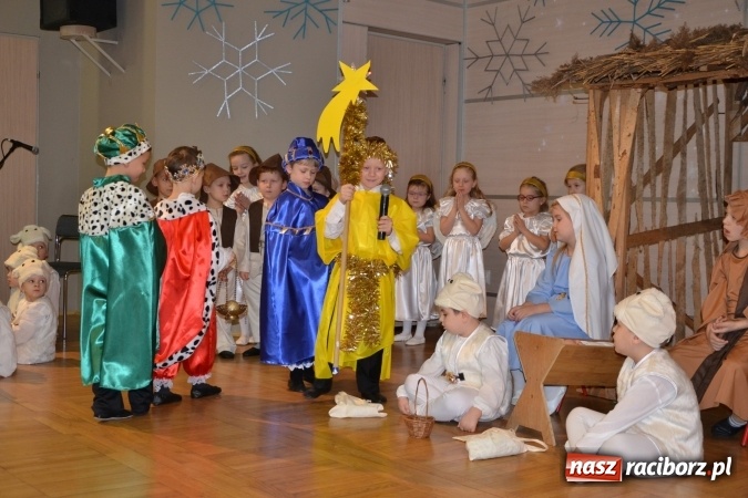 Zdjęcie w galerii na portalu naszraciborz.pl: Przegląd Przedstawień Bożonarodzeniowych w Tworkowie  wiadomości z regionu