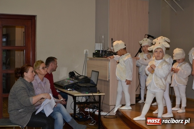Zdjęcie w galerii na portalu naszraciborz.pl: Przegląd Przedstawień Bożonarodzeniowych w Tworkowie  wiadomości z regionu