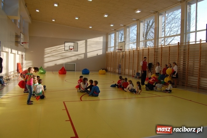 Zdjęcie w galerii na portalu naszraciborz.pl: Dzień otwartej klasy w Szkole Podstawowej nr 1 wiadomości z regionu