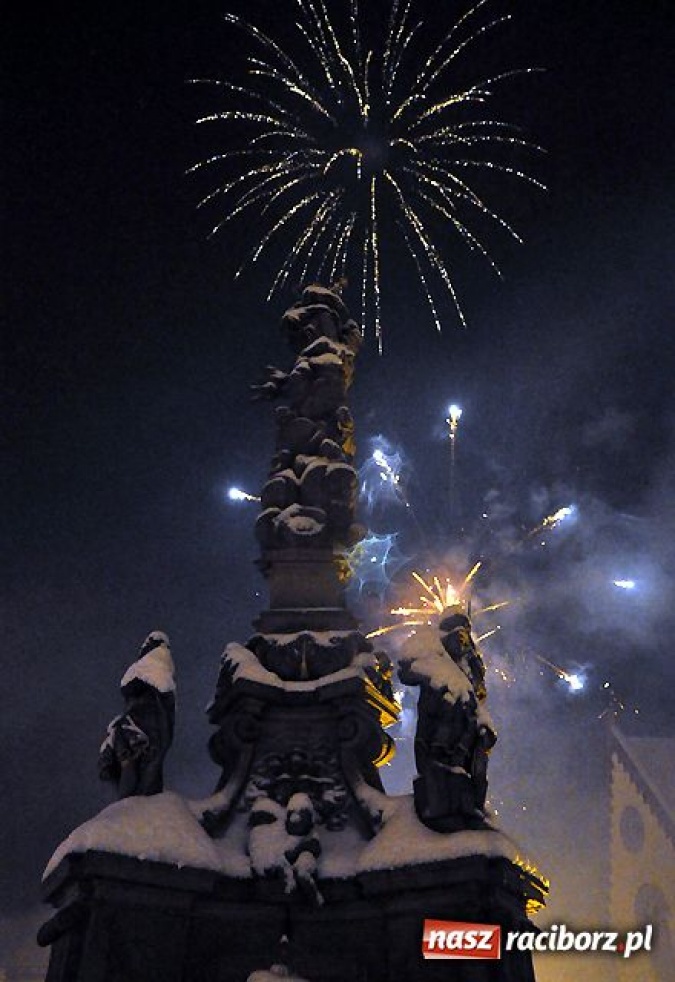 Zdjęcie w galerii na portalu naszraciborz.pl: Światełko do Nieba na finał wiadomości z regionu