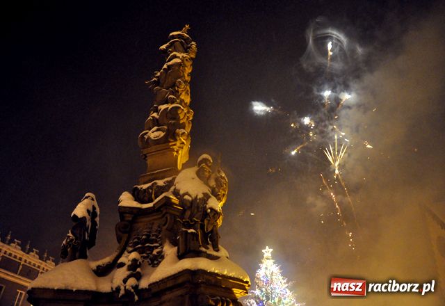 Zdjęcie w galerii na portalu naszraciborz.pl: Światełko do Nieba na finał wiadomości z regionu