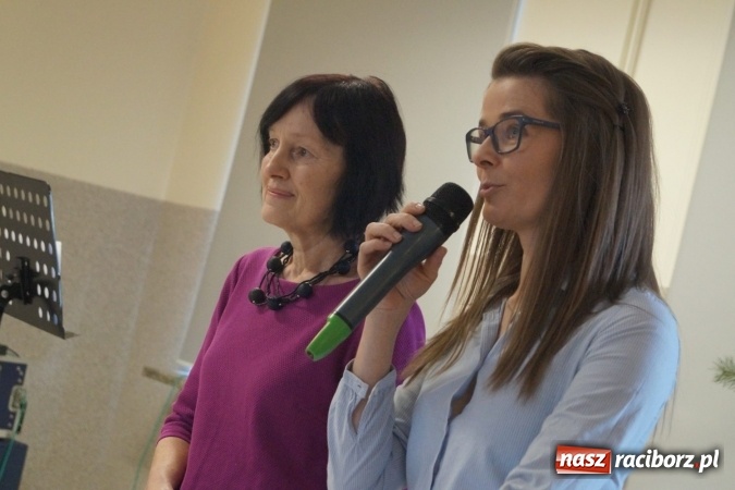 Zdjęcie w galerii na portalu naszraciborz.pl: Mieszkańcy Nędzy już cieszą się odnowioną biblioteką  wiadomości z regionu