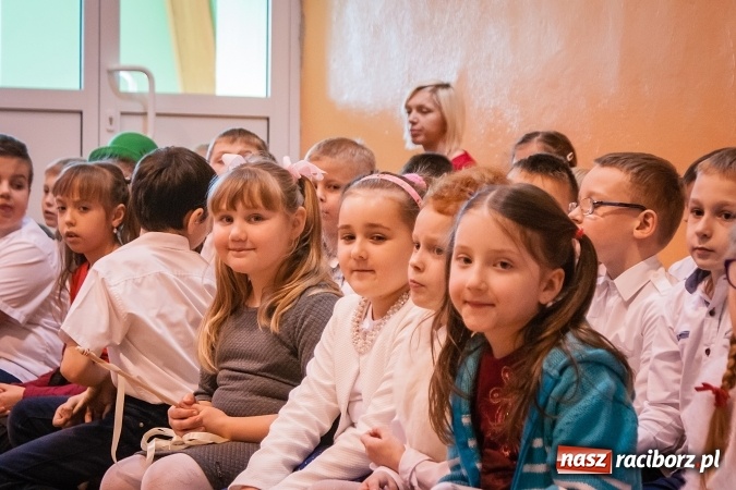 Zdjęcie w galerii na portalu naszraciborz.pl: Dzień babci i dziadka w Krzanowicach wiadomości z regionu