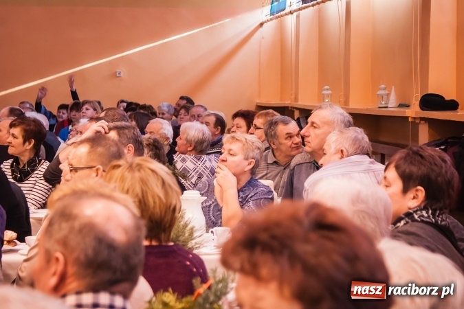 Zdjęcie w galerii na portalu naszraciborz.pl: Dzień babci i dziadka w Krzanowicach wiadomości z regionu