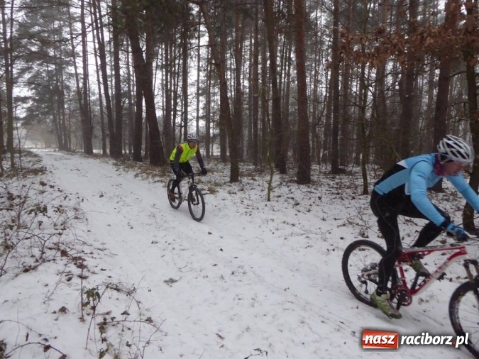 Zdjęcie w galerii na portalu naszraciborz.pl: Mroźno i śnieżnie, ale pobiegli. V Duathlon o Puchar Wójta Gminy Nędza wiadomości z regionu