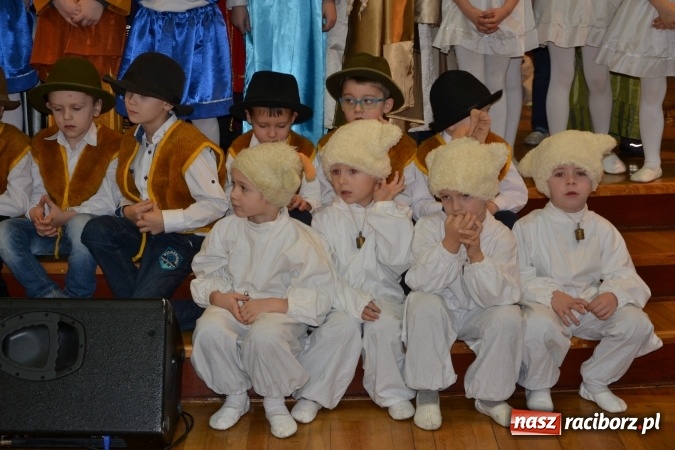 Zdjęcie w galerii na portalu naszraciborz.pl: Przegląd Przedstawień Bożonarodzeniowych w Tworkowie – dzień drugi  wiadomości z regionu