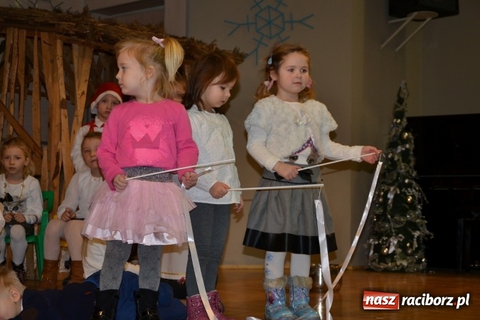 Zdjęcie w galerii na portalu naszraciborz.pl: Przegląd Przedstawień Bożonarodzeniowych w Tworkowie – dzień drugi  wiadomości z regionu