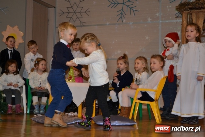 Zdjęcie w galerii na portalu naszraciborz.pl: Przegląd Przedstawień Bożonarodzeniowych w Tworkowie – dzień drugi  wiadomości z regionu