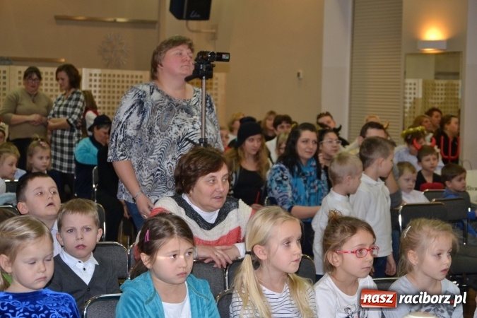 Zdjęcie w galerii na portalu naszraciborz.pl: Przegląd Przedstawień Bożonarodzeniowych w Tworkowie – dzień drugi  wiadomości z regionu