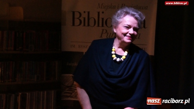 Zdjęcie w galerii na portalu naszraciborz.pl: Nietypowa baba jestem! - Noworoczne Spotkanie z Anną Seniuk w bibliotece wiadomości z regionu