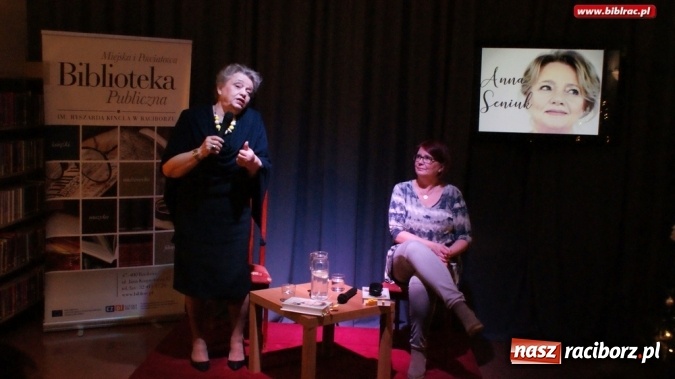 Zdjęcie w galerii na portalu naszraciborz.pl: Nietypowa baba jestem! - Noworoczne Spotkanie z Anną Seniuk w bibliotece wiadomości z regionu