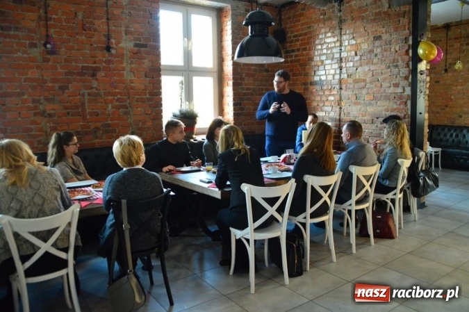 Zdjęcie w galerii na portalu naszraciborz.pl: Władze miasta spotkały się z młodymi przedsiębiorcami wiadomości z regionu