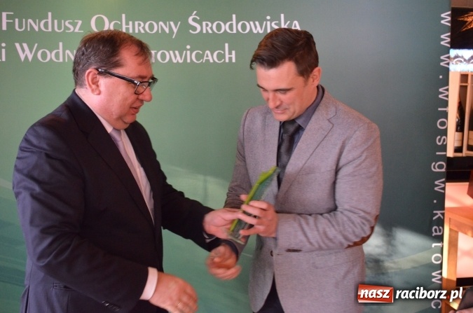 Zdjęcie w galerii na portalu naszraciborz.pl: EkoKarliki rozdane - raciborski Sunex jedną z nagrodzonych firm wiadomości z regionu