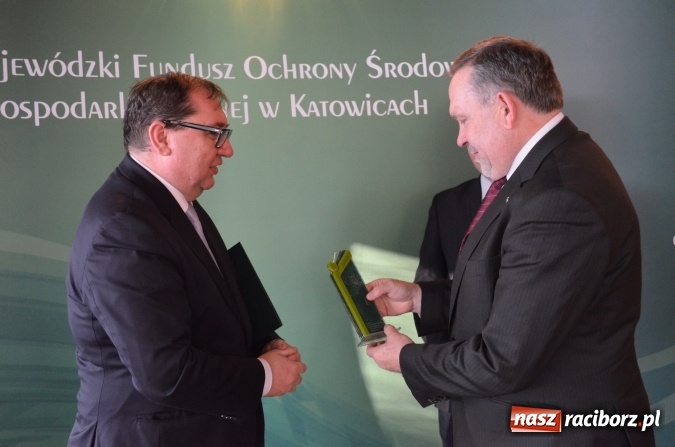 Zdjęcie w galerii na portalu naszraciborz.pl: EkoKarliki rozdane - raciborski Sunex jedną z nagrodzonych firm wiadomości z regionu