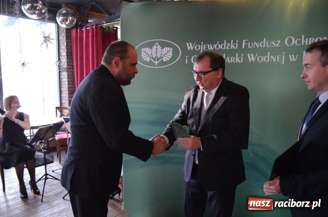 Zdjęcie w galerii na portalu naszraciborz.pl: EkoKarliki rozdane - raciborski Sunex jedną z nagrodzonych firm wiadomości z regionu