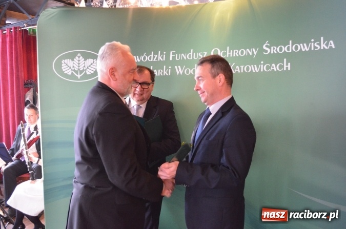 Zdjęcie w galerii na portalu naszraciborz.pl: EkoKarliki rozdane - raciborski Sunex jedną z nagrodzonych firm wiadomości z regionu