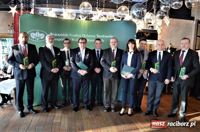 Zdjęcie w galerii na portalu naszraciborz.pl: EkoKarliki rozdane - raciborski Sunex jedną z nagrodzonych firm wiadomości z regionu